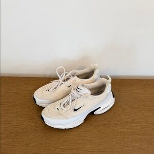 Nike Cream and Black Running Shoes